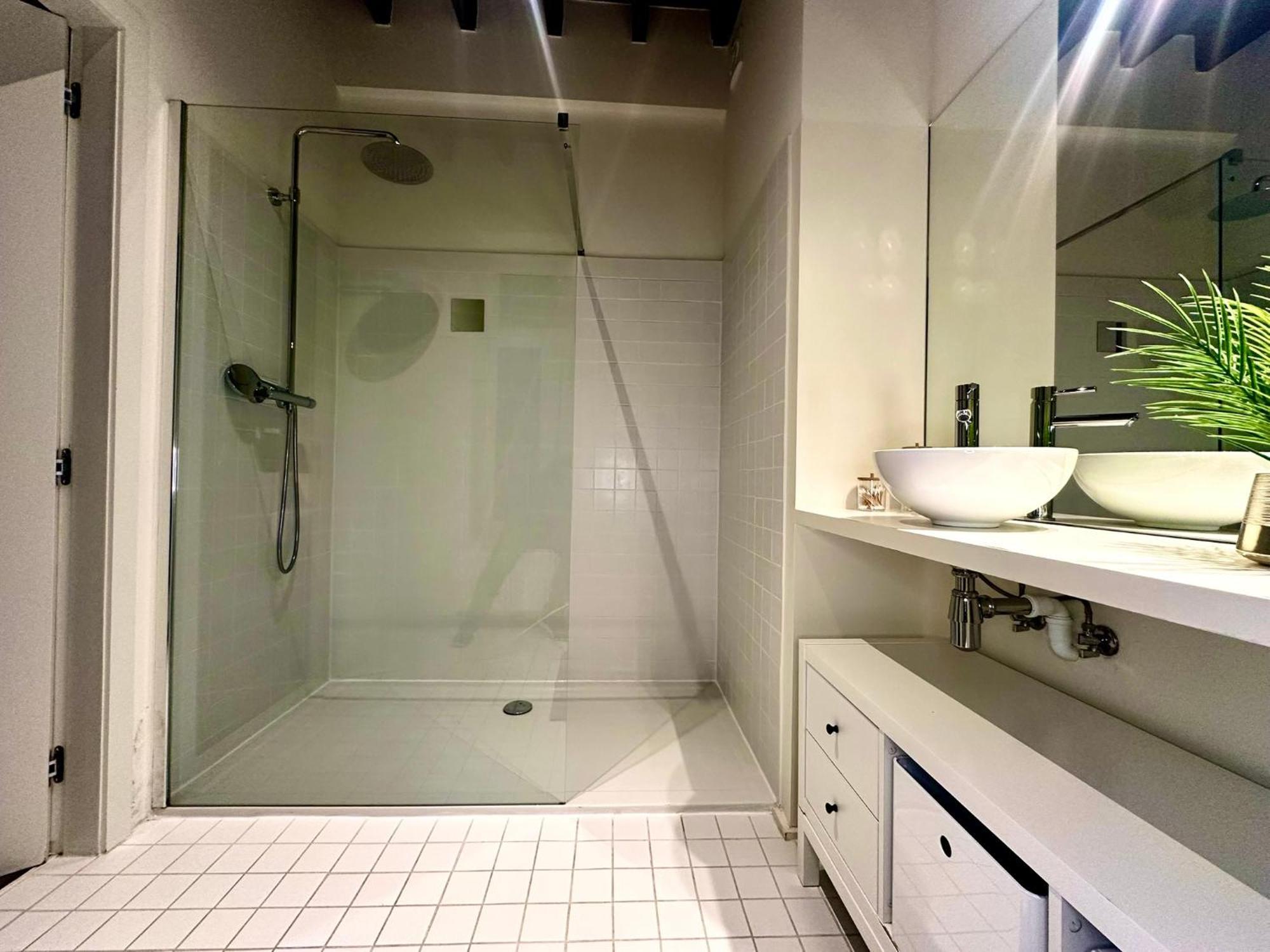 Luxury Suites Princess By Rikas Hotels Anvers Extérieur photo