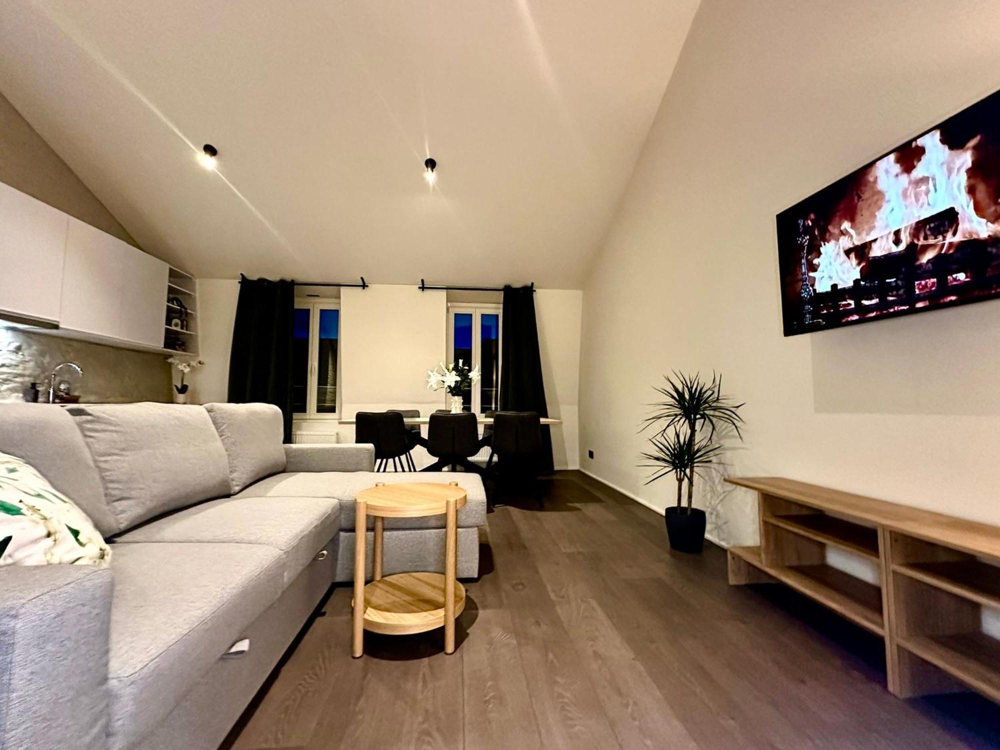 Luxury Suites Princess By Rikas Hotels Anvers Extérieur photo