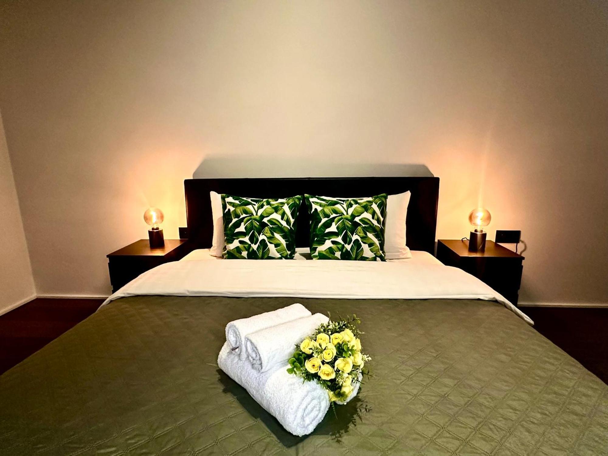 Luxury Suites Princess By Rikas Hotels Anvers Extérieur photo