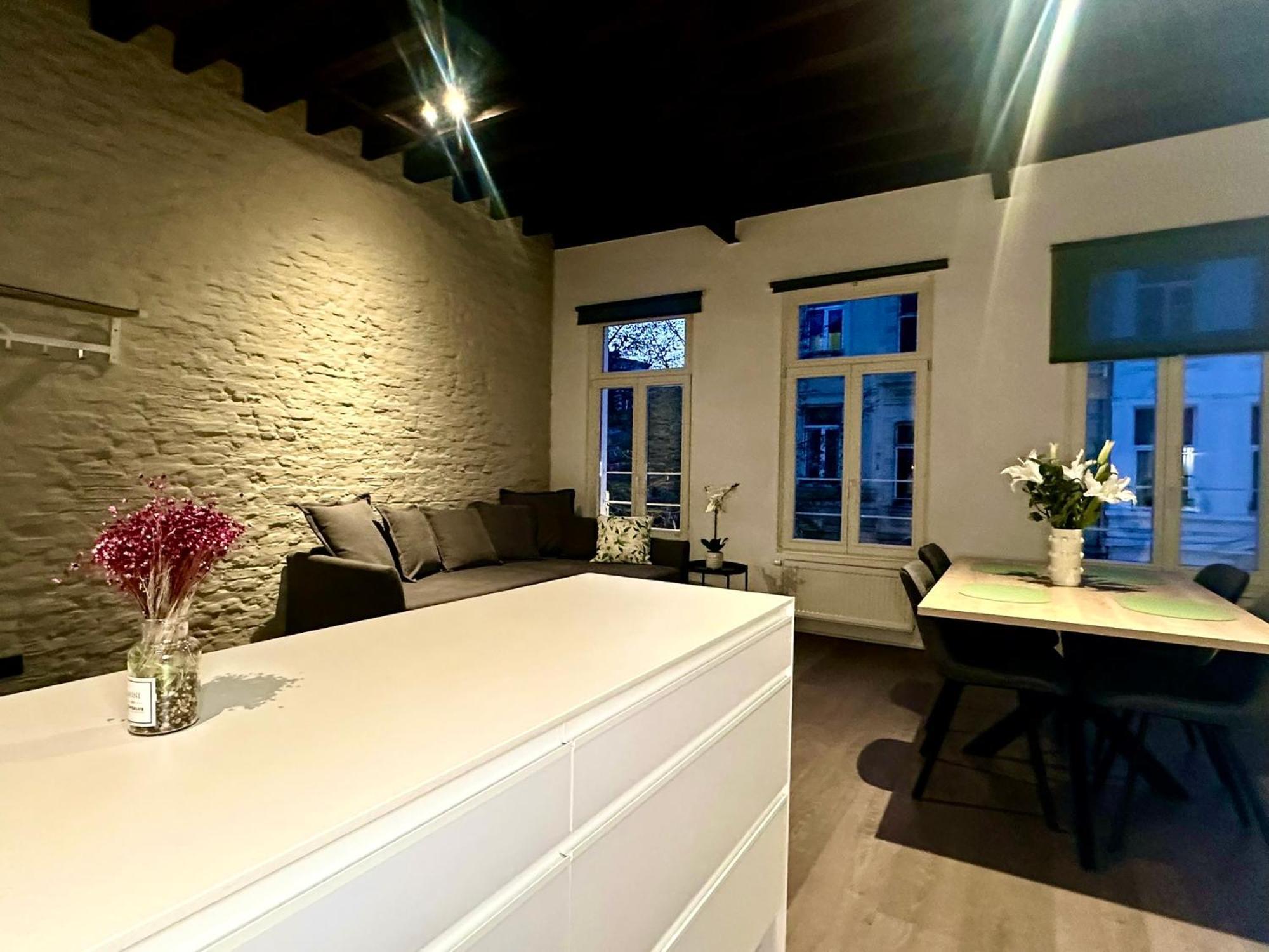 Luxury Suites Princess By Rikas Hotels Anvers Extérieur photo