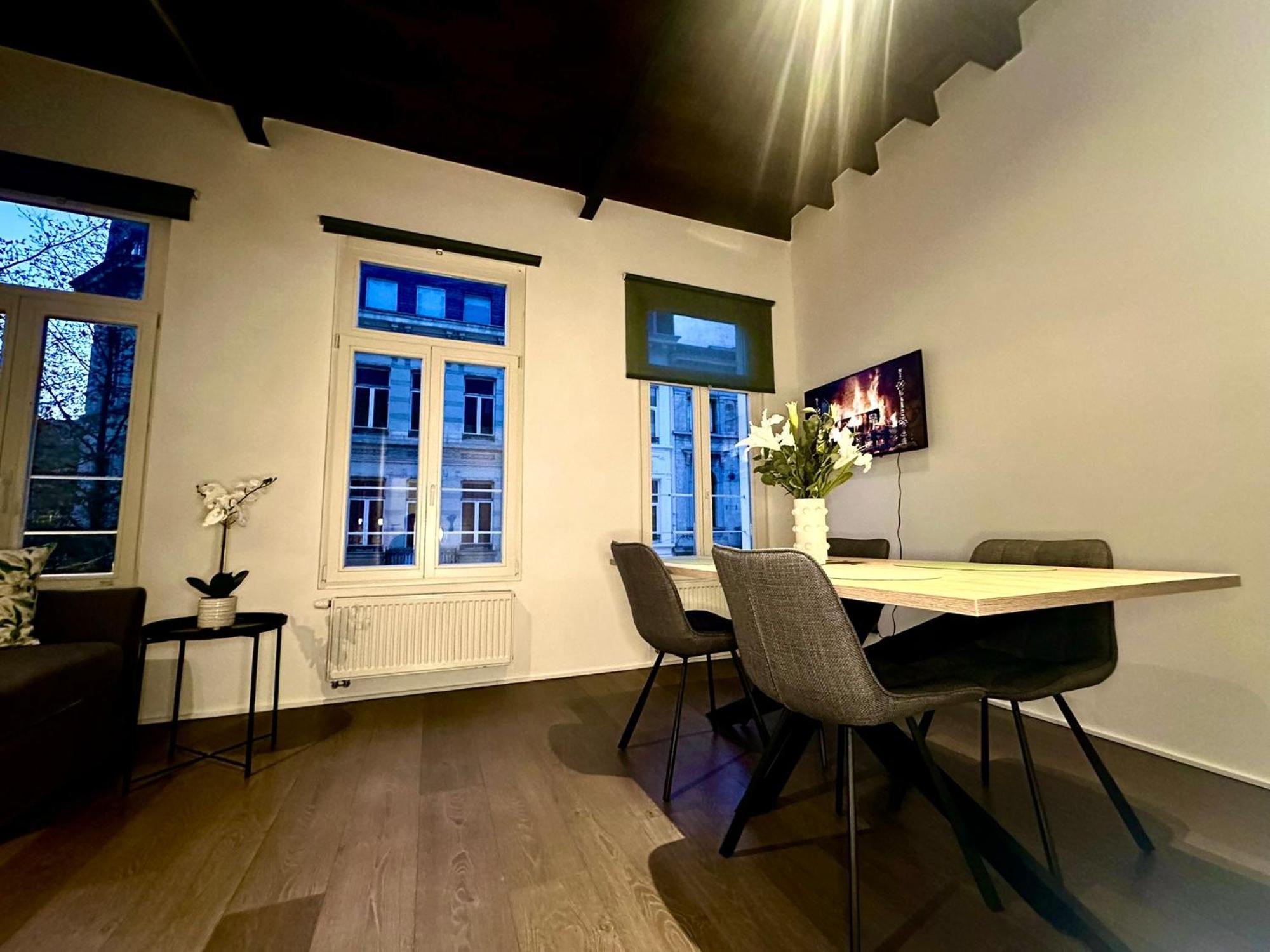 Luxury Suites Princess By Rikas Hotels Anvers Extérieur photo